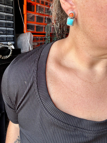 Marcella James Kingman Turquoise & Spiny Oyster Stud Earrings – Sterling Silver, Native Made