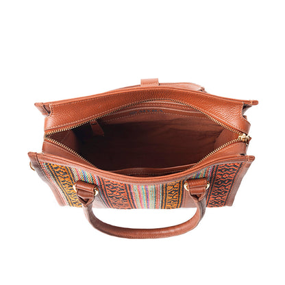 Nuevas Vistas Crossbody Bag In Brown
