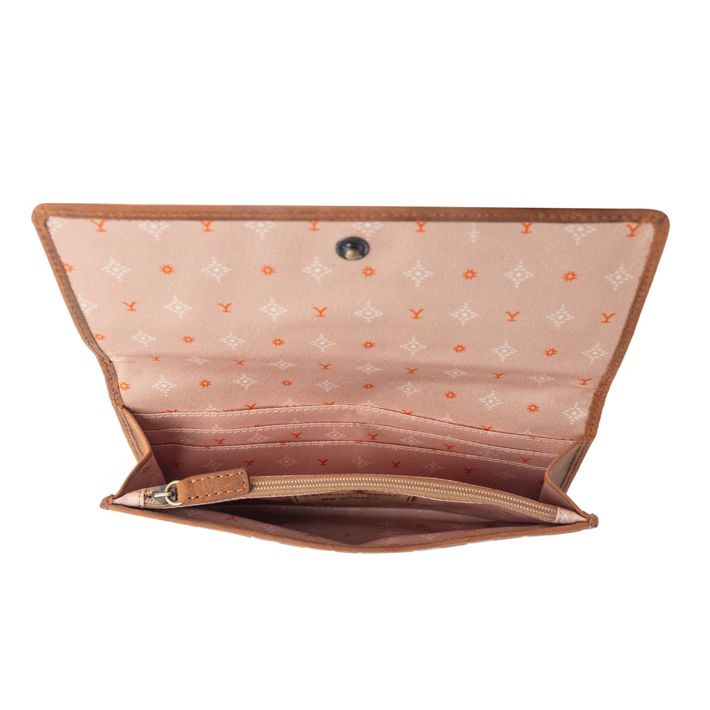 Myra Yellowstone Sienna Stockyard Hairon Leather Women’s Purse in Cream Cocoa