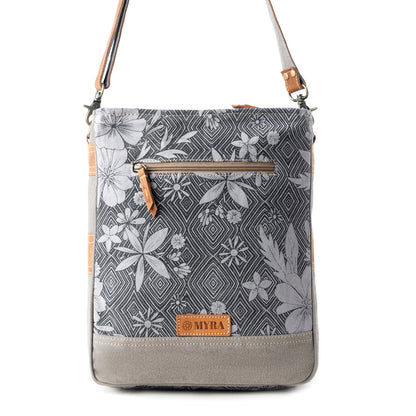 Myra Carefree Days vintage shoulder bag for Women in sage with leather details