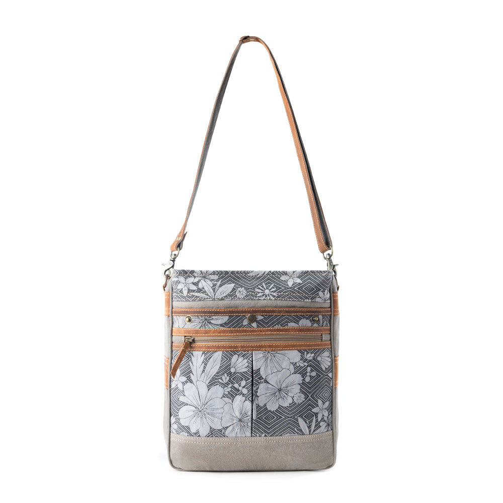 Myra Carefree Days vintage shoulder bag for Women in sage with leather details