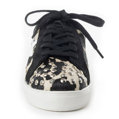 Giggle Sneakers