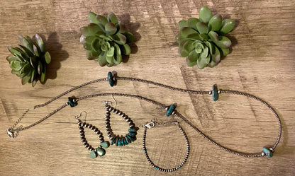 Teardrop turquoise and Sterling Silvers Pearls earrings