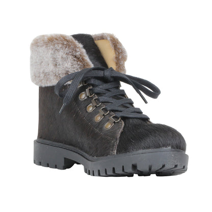 Turbulent Boots
