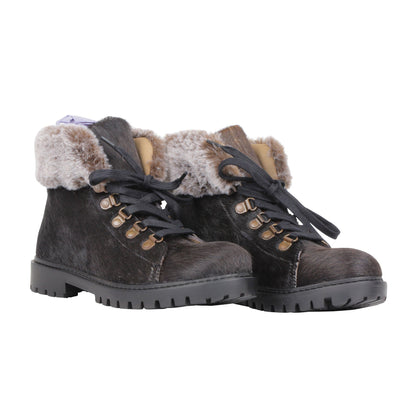 Turbulent Boots